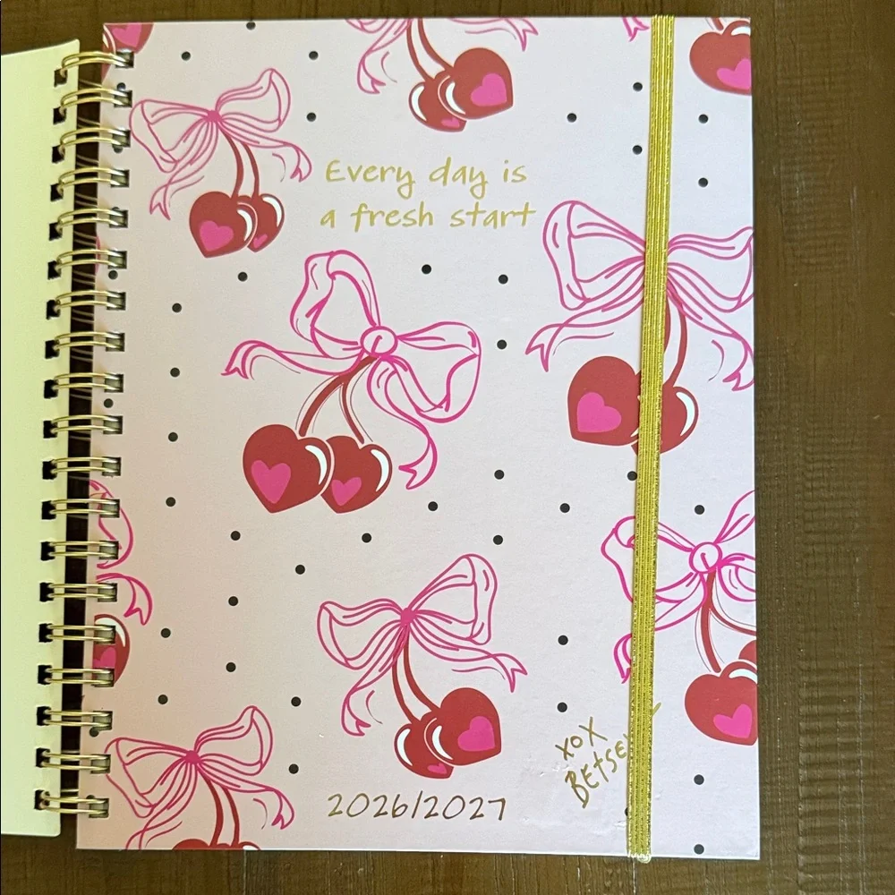 Betsey Johnson Pink Heart & Bow 18-Month Planner with Gold Elastic